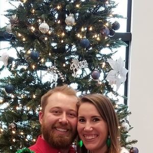 Meet your Posher, Casey